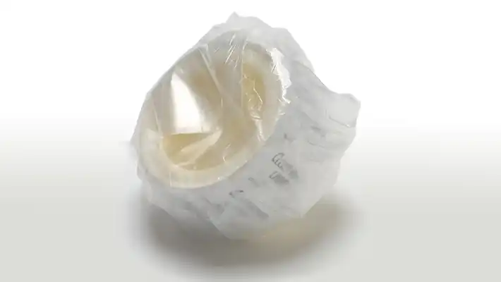 高清浄度の無添加透明ポリエチレン製の袋を使用し、脱気・二重包装